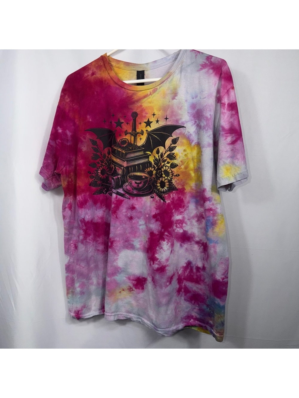 Gildan Large Tie Dye Dark Academia Graphic Tee